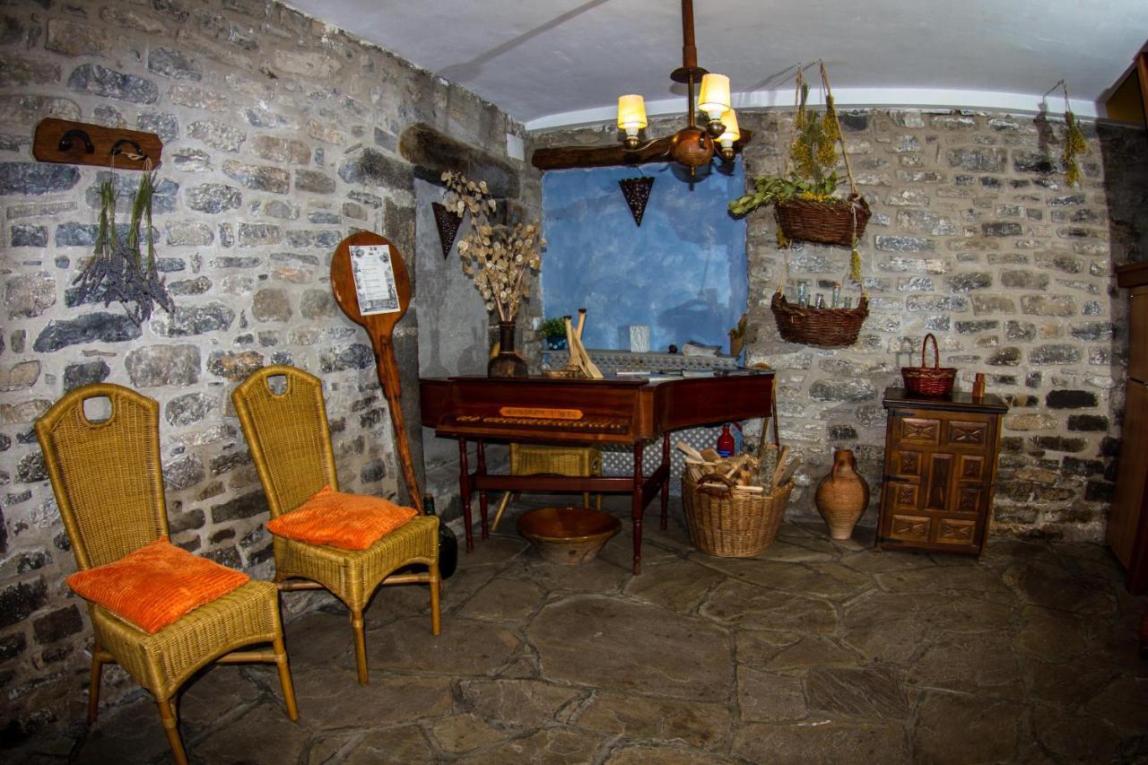 Casa Rural Basajarau Yosa de Sobremonte 外观 照片